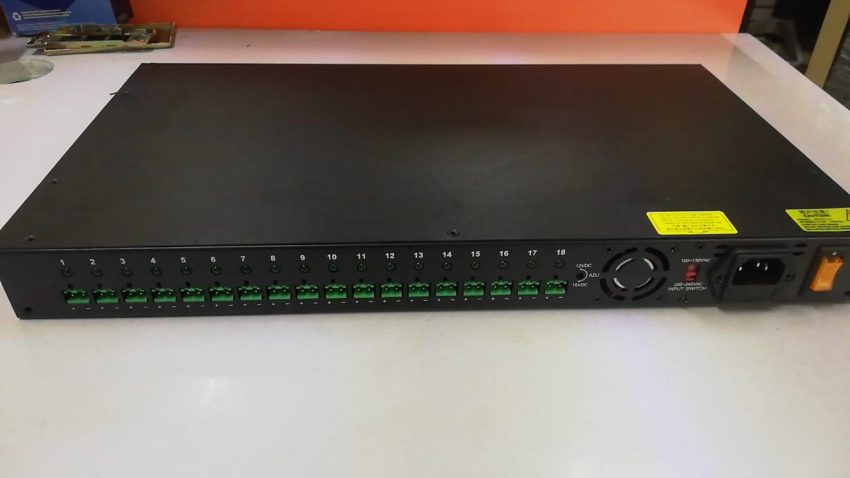 CAT-FDP12V20A-RM MULTIFUENTE DE 12V/20A,MONTAJE EN RACK